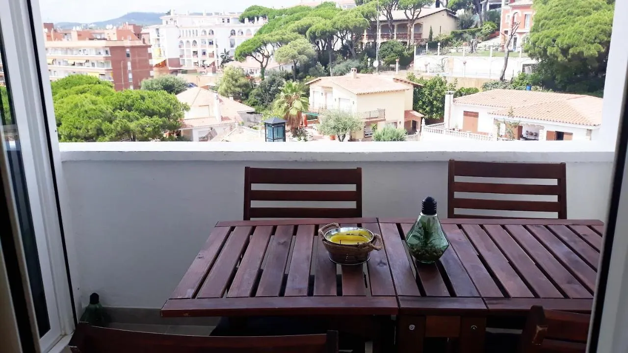 One Bedroom Flat In Fenals Lloret De Mar For 4 People 0*,