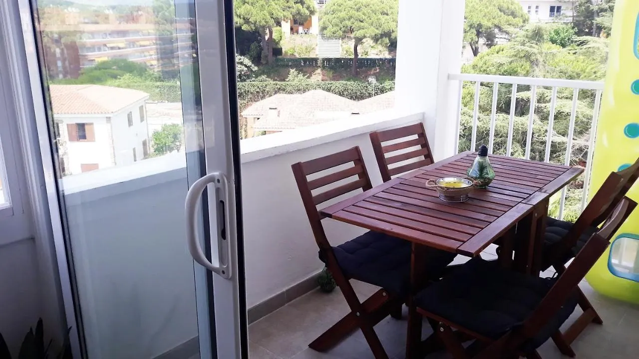 One Bedroom Flat In Fenals Lloret De Mar For 4 People Apartment
