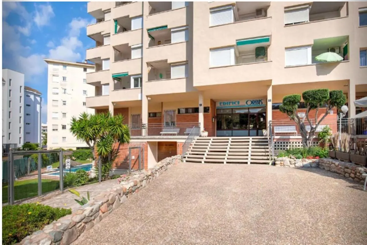 Apartment One Bedroom Flat In Fenals Lloret De Mar For 4 People